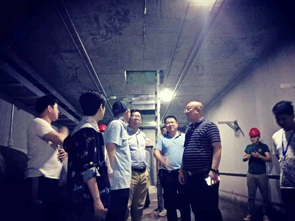 1620956213742414.jpg 南昌市政建設(shè)集團(tuán)河洲路綜合管廊工程召開(kāi)竣工驗(yàn)收會(huì)議6002.jpg