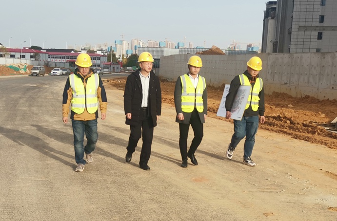 1637657457599699.jpg 南昌市政建設(shè)集團(tuán)領(lǐng)導(dǎo)深入一線督導(dǎo)檢查安全生產(chǎn)工作6912.jpg