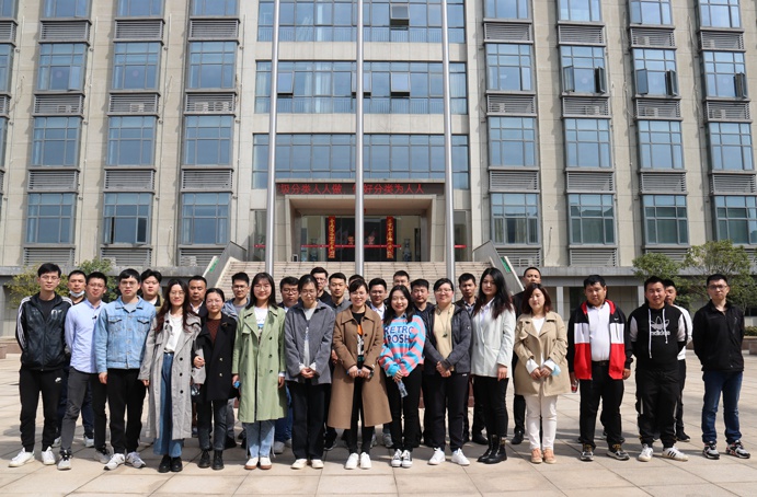 1647221904842133.jpg 公司組織干部職工赴市政遠大參觀學習691.jpg