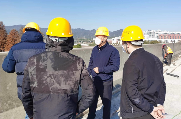 南昌市政建設徐旭深入S49楓生快速路工程一線督導項目建設進度 南昌市政建設徐旭深入S49楓生快速路工程一線督導項目建設進度