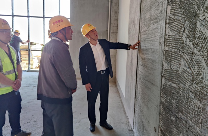 徐旭前往市政公用城三期項(xiàng)目、市政綠色建材科技產(chǎn)業(yè)園項(xiàng)目調(diào)研