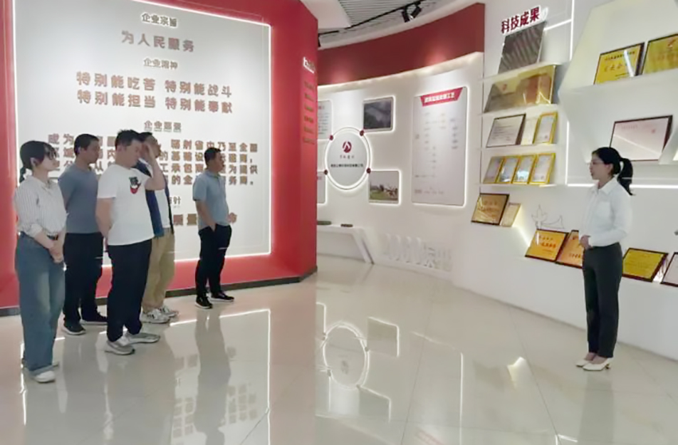 南昌市政建設集團開展“重溫奮斗史，啟航新征程”企業(yè)展廳講解活動